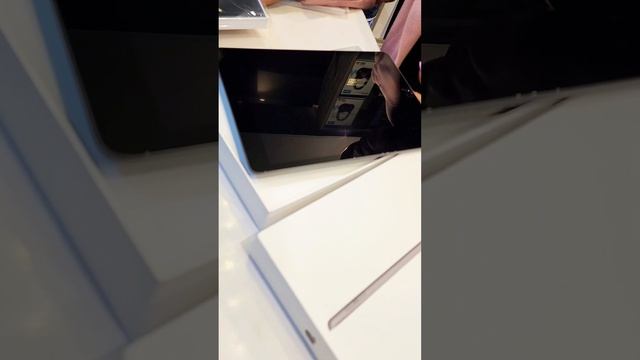 Unboxing iPad 9th Gen 64GB WI-FI @iteystore We offer the best deals on Apple products. смотреть онлайн