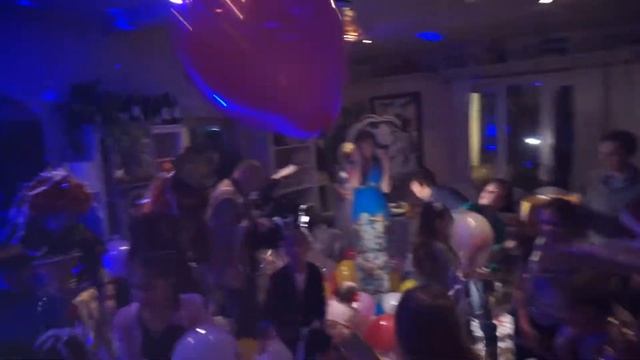 Детский праздник с Бумажным шоу БУМ-ШОУ смотреть онлайн
