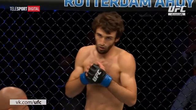 UFC ASIA: Забит Магомедшарипов vs Майк Сантьяго смотреть онлайн
