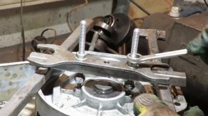 Как разобрать кривошипы ИЖ Юпитер разборка крышки снятие коленвала посадки подшипники сальники