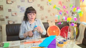 Спецрепортаж «Мастер класс к Первому мая - цветы из гофробумаги»