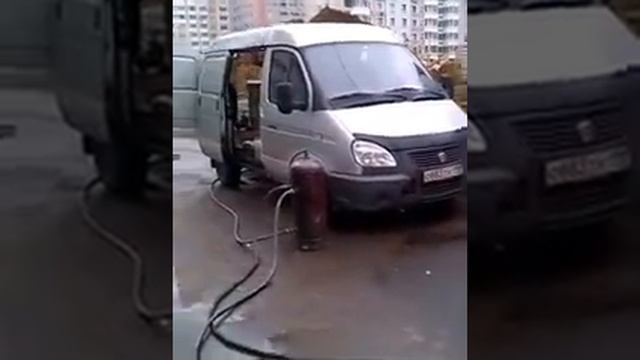 КОМПРЕССОР С 2-ОТБОЙНЫМИ МОЛОТКАМИ Kompressora-arenda.ru #89267061435