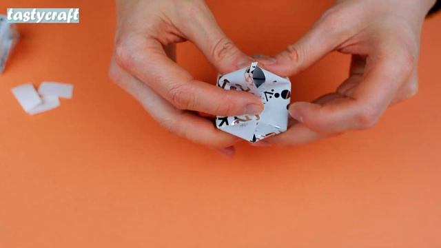 DIY Mini GIFT BOX - How to make Decorative Mini Presents смотреть онлайн