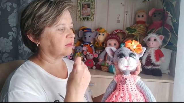 Влог Болталочка Связала кошечку Крепление усов смотреть онлайн