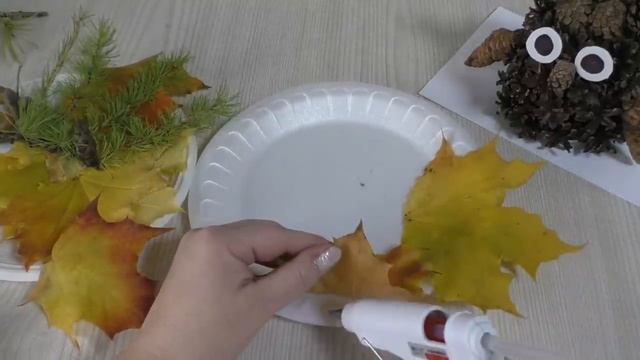 ОСЕННИЕ ПОДЕЛКИ из ПРИРОДНОГО МАТЕРИАЛА В ДЕТСКИЙ САД и ШКОЛУ. ИДЕИ ОСЕННИХ ПОДЕЛОК. смотреть онлайн