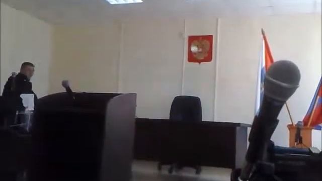 С оголенным копчиком шлюха или гособвинитель Пикс на фоне Госфлага, забитого в угол произвола ??! смотреть онлайн
