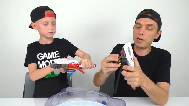 Beyblade Burst. Эволюция Valkyrie. Какой Вальтрик самый крутой? Бейблэйд Берст