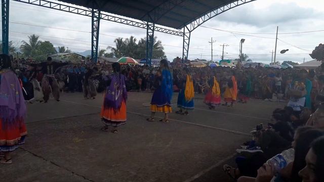 Danza ALEGRÍA,RITMO Y FOLKLOR San Miguel de Los Ríos смотреть онлайн