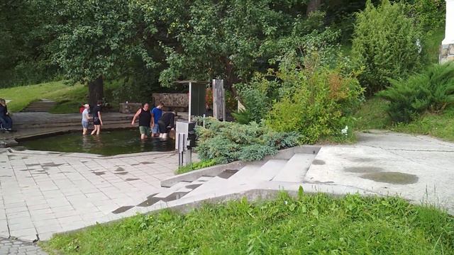 Львов. Святой источник в Раковце смотреть онлайн