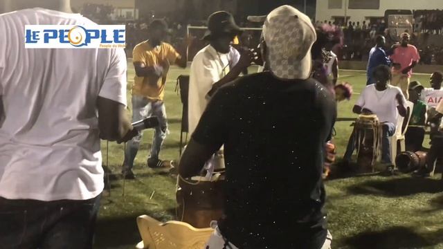 Du jamais vue Open presse Modou Lo derrière mots de Modou Lo sur Ama Balde смотреть онлайн