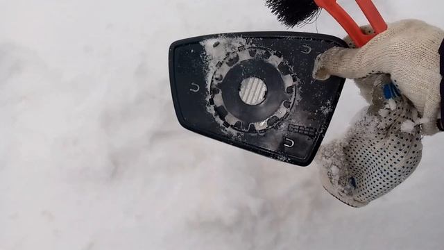 ?Меняем ЗЕРКАЛЬНЫЕ ЭЛЕМЕНТЫ Лада Гранта - зимой в мороз! смотреть онлайн