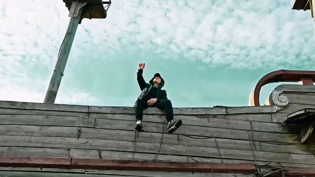 Красное Дерево - Капитан смотреть онлайн