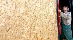 Установка входной двери с терморазрывом в нашем каркасном доме