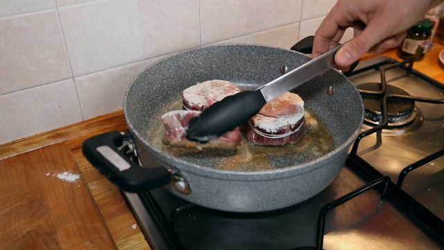 FILETTO AL PEPE VERDE | CUCINA BUTTATA смотреть онлайн