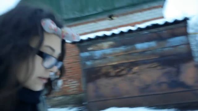 ЧП в деревне!ОДНА С ДЕТЬМИ!Что делать если напала ЛИСА?! смотреть онлайн