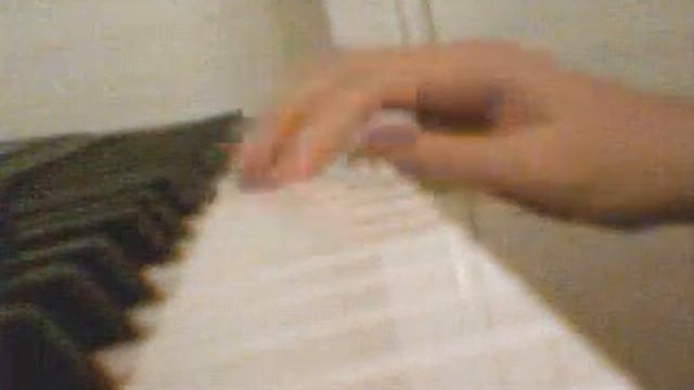 Bellas Lullaby on piano (right hand only) :D:D ... well on keyboard :) смотреть онлайн
