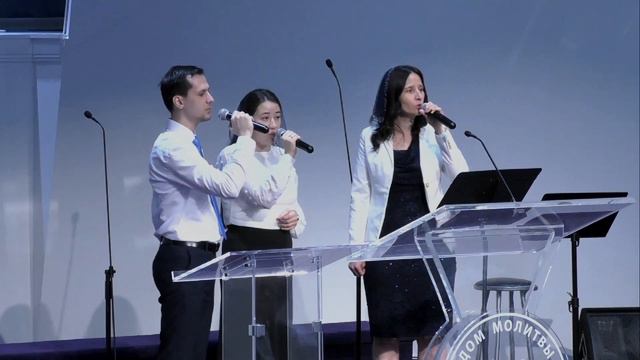 Проходят века и бегут столетья - Песня - Трио смотреть онлайн