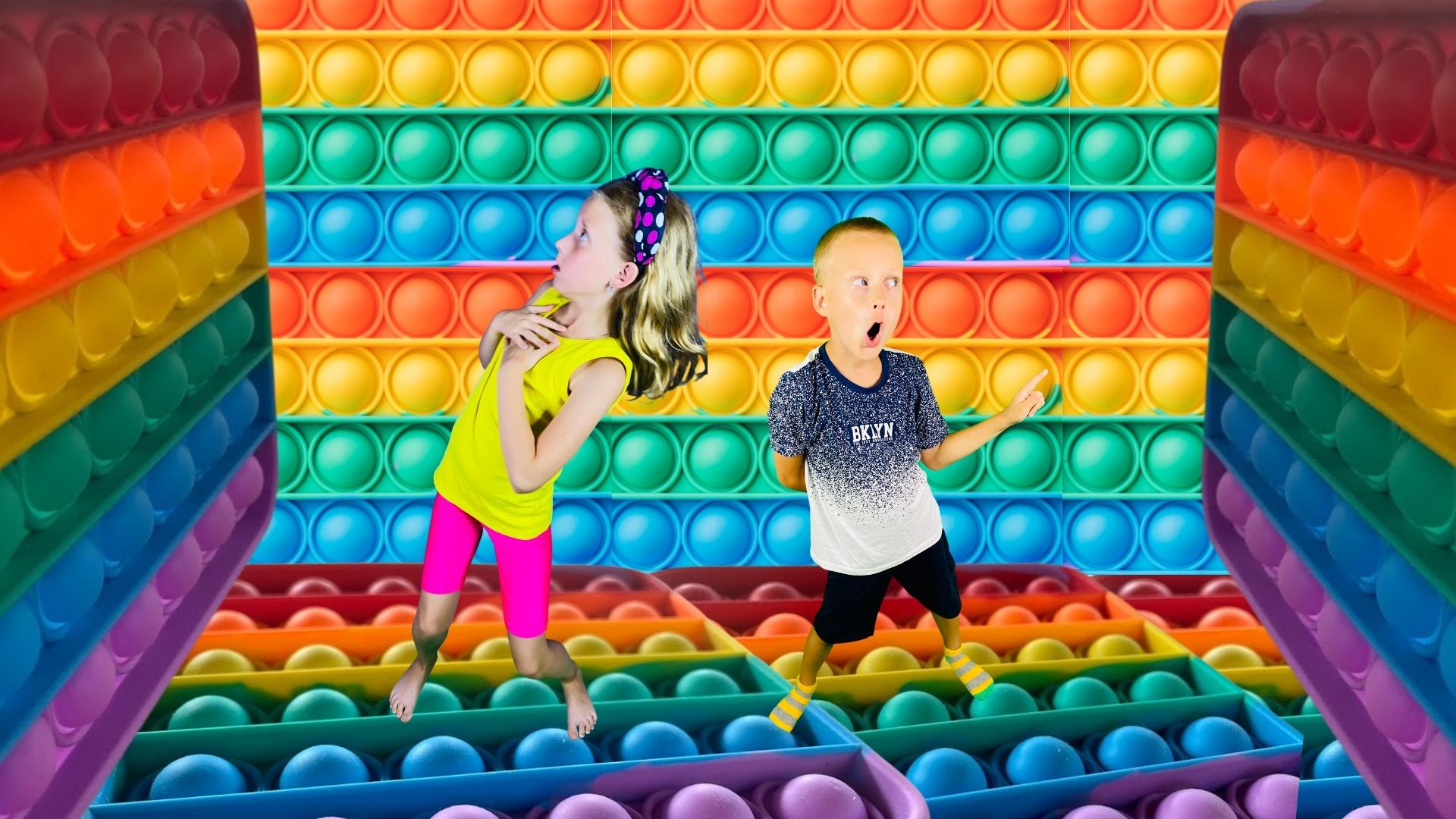 POP IT и SIMPLE DIMPLE. Сборник самых популярных ПОП ИТ от Полины и Никиты. смотреть онлайн