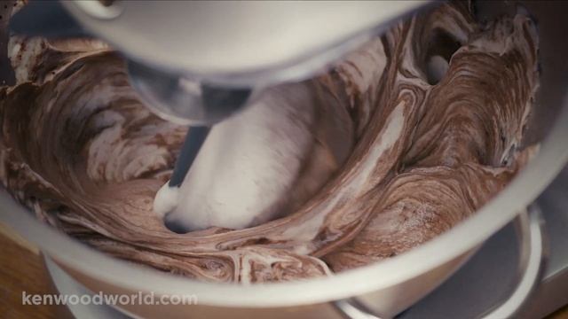 Kenwood Chef I Kitchen Machines I Chef Elite XL I Features and Benefits смотреть онлайн