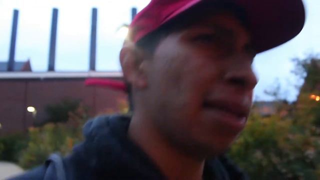 Finding Models To Photograph, Photography Networking | Yoyo Vlog #1 смотреть онлайн