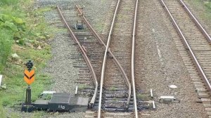 Зачем на железной дороге нужно устройство для сброса поезда с рельс