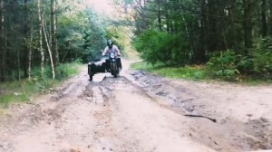 Мотоцикл Днепр Мт 16 и 2 Мт 10. штурмуем грязь и глубокие лужи.