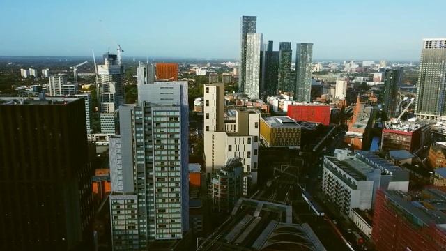 Manchester, UK - Drone View & Music - Vibrant colors - 5 min long смотреть онлайн