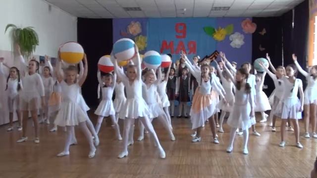 Посвящается танцевальному коллективу! смотреть онлайн