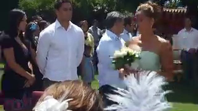 Kemp Reweti singing at Wade and Kristys Wedding - I will stay with you by John Legend смотреть онлайн