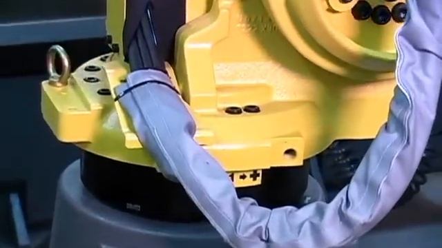 CNC Tending HAAS Lathes with FANUC Robot смотреть онлайн