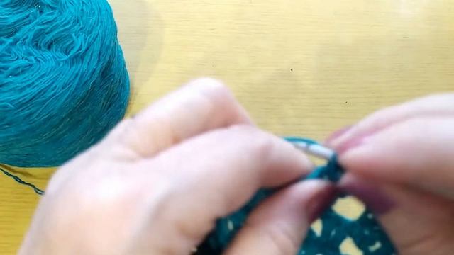 ОБВЯЗКА ШАЛИ АНАНАСЫ КРЮЧКОМ.