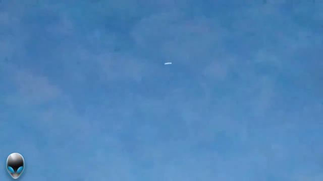 Новое видео НЛО: в небе над Нанаймо неопознанные объекты решили поиграть смотреть онлайн