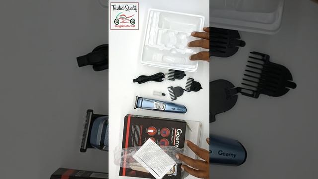Geemy GM 6077 Hair and Beard Trimmer Unboxing смотреть онлайн