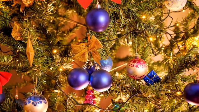 Peaceful Instrumental Christmas 2024 Relaxing Christmas music Snowy Christmas Night смотреть онлайн