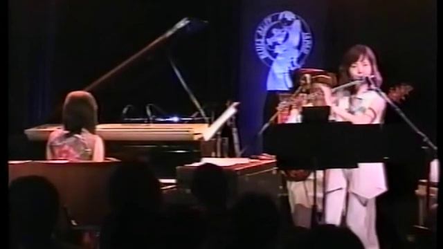 Caravan / Flutes Jam featuring Rie Akagi смотреть онлайн