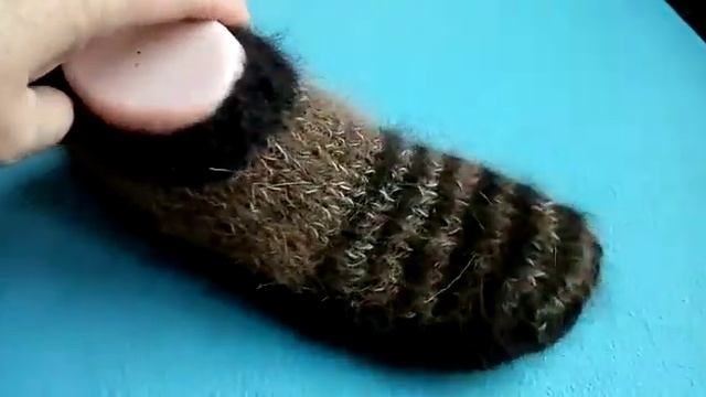 Тапочки - следочки из собачьей шерсти. смотреть онлайн