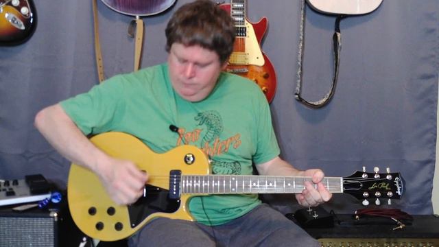 I finally got my Epiphone Les Paul Special! смотреть онлайн