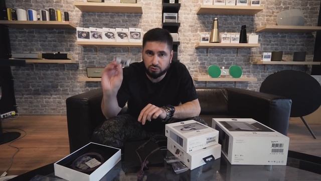 Обзор беспроводных наушников Beoplay E6 и колонки Beoplay P6 BANG&OLUFSEN смотреть онлайн