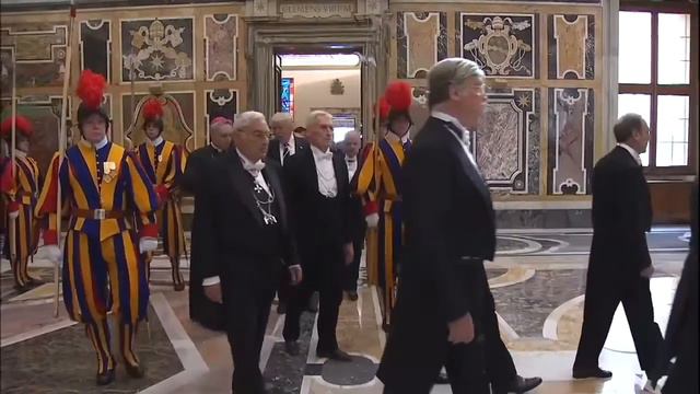 Richard Belzer the Roast of Donald J. Trump at the a Vatican смотреть онлайн