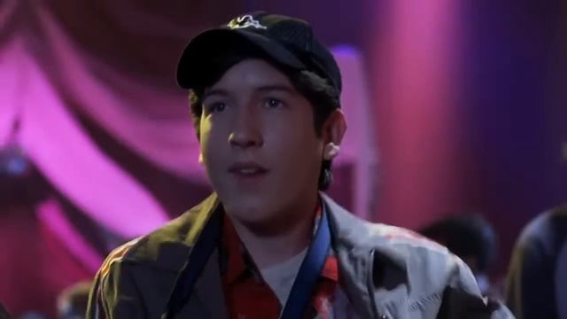 СОСЕДКА 2004 смотреть онлайн