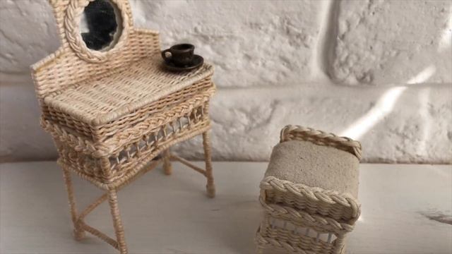 Плетеная кроватка для куклы мебель для кукольного домика миниатюра 1:12 ? #dollhouse #miniature смотреть онлайн