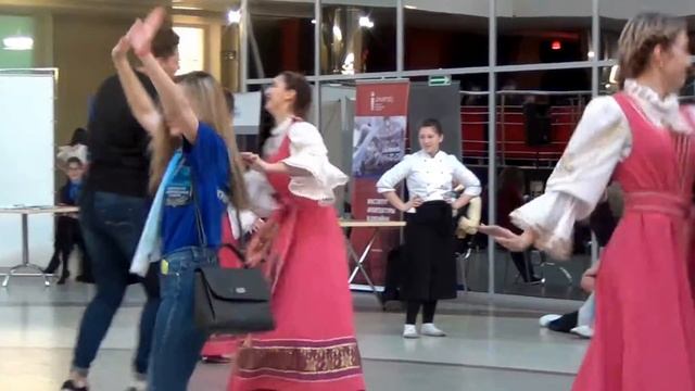 Национальные танцы. Фестиваль."Профи буду - Я". смотреть онлайн