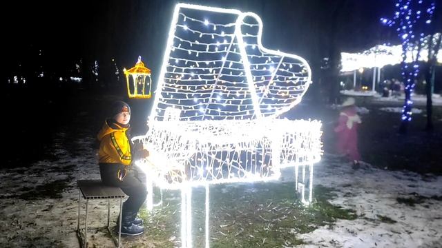 Парк Мира! Новогоднее настроение в Бресте. смотреть онлайн
