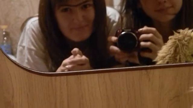 Два глаза, одна бровь смотреть онлайн