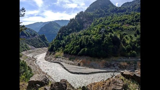 Ингур(и) - река постоянно меняющая цвет😍😮. NarineAid смотреть онлайн