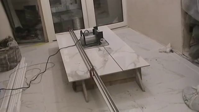 Китайский плиткорез и двухметровая керамо-гранитная плита. смотреть онлайн