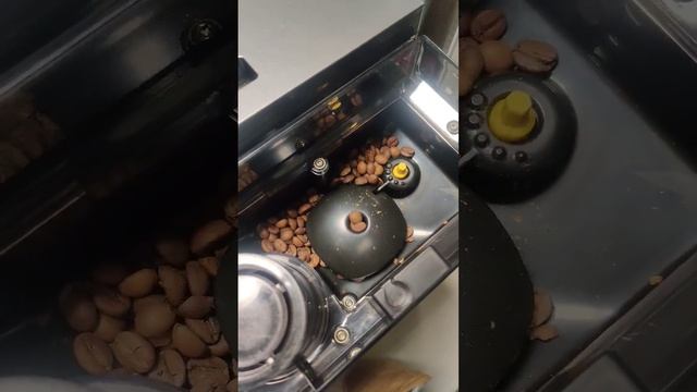 Кофемашина Saeco Lirika смотреть онлайн