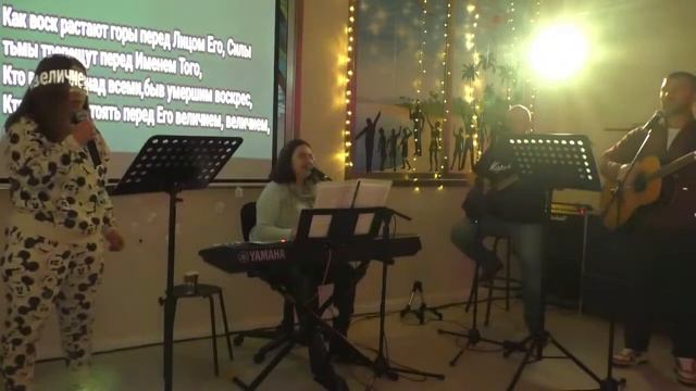 Служения церкви Живой Израиль Петах тиква .Часть1. Прославление. 14.01.22 смотреть онлайн