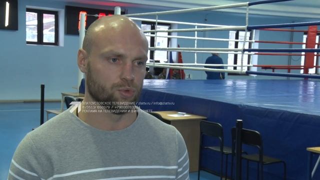 Лучшие юниоры на златоустовском ринге смотреть онлайн