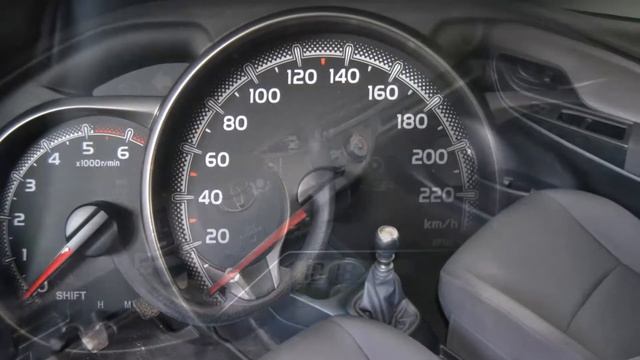 TOYOTA Yaris 1.4 D-4D 5 porte Cool смотреть онлайн